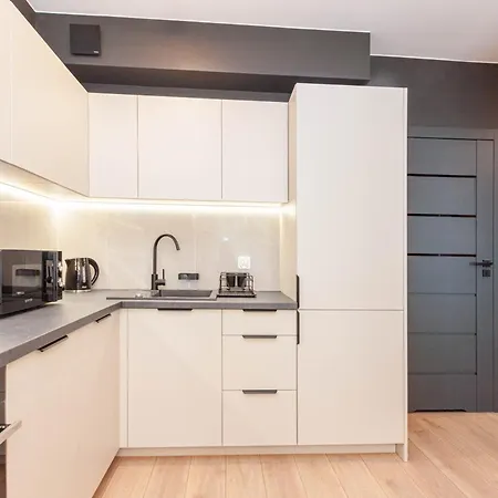 아파트 Apartly- Bulvar32, Balkon,widok & Parking 슈체친