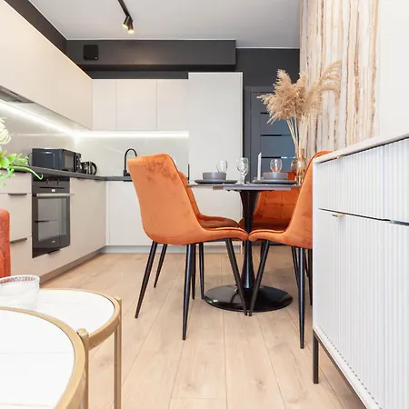 Apartly- Bulvar32, Balkon,widok & Parking 아파트