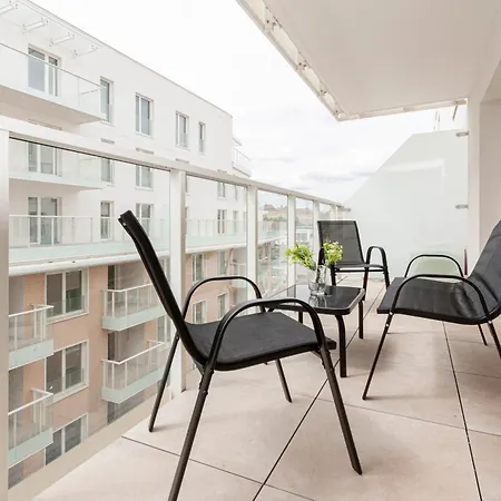 아파트 Apartly- Bulvar32, Balkon,widok & Parking