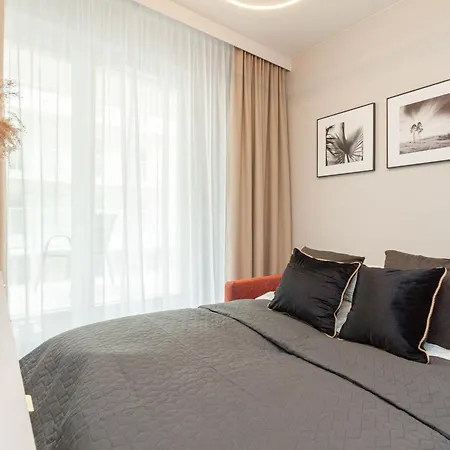 Apartly- Bulvar32, Balkon,widok & Parking * 슈체친