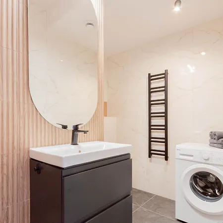 아파트 Apartly- Bulvar32, Balkon,widok & Parking *