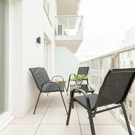 아파트 Apartly- Bulvar32, Balkon,widok & Parking 슈체친