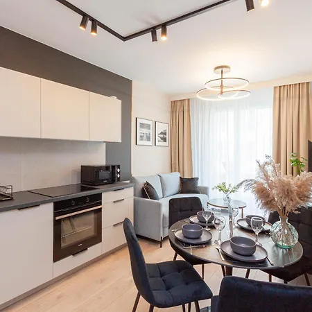 아파트 Apartly- Bulvar32, Balkon,widok & Parking *