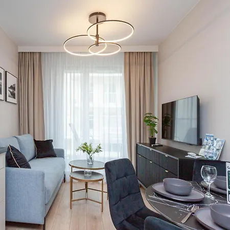 Apartly- Bulvar32, Balkon,widok & Parking 아파트 슈체친